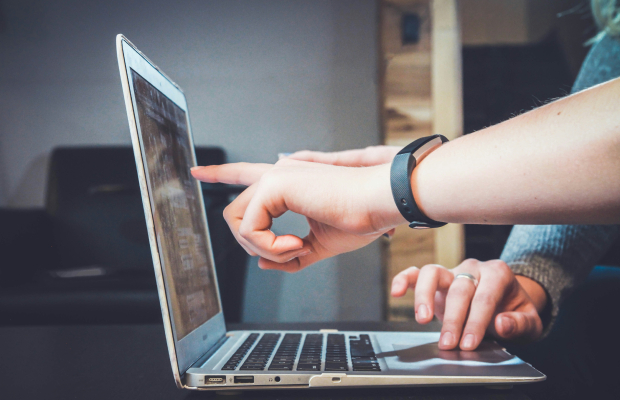 Reduce project complexity and the time vested by customers, by serving as the single expert supplier